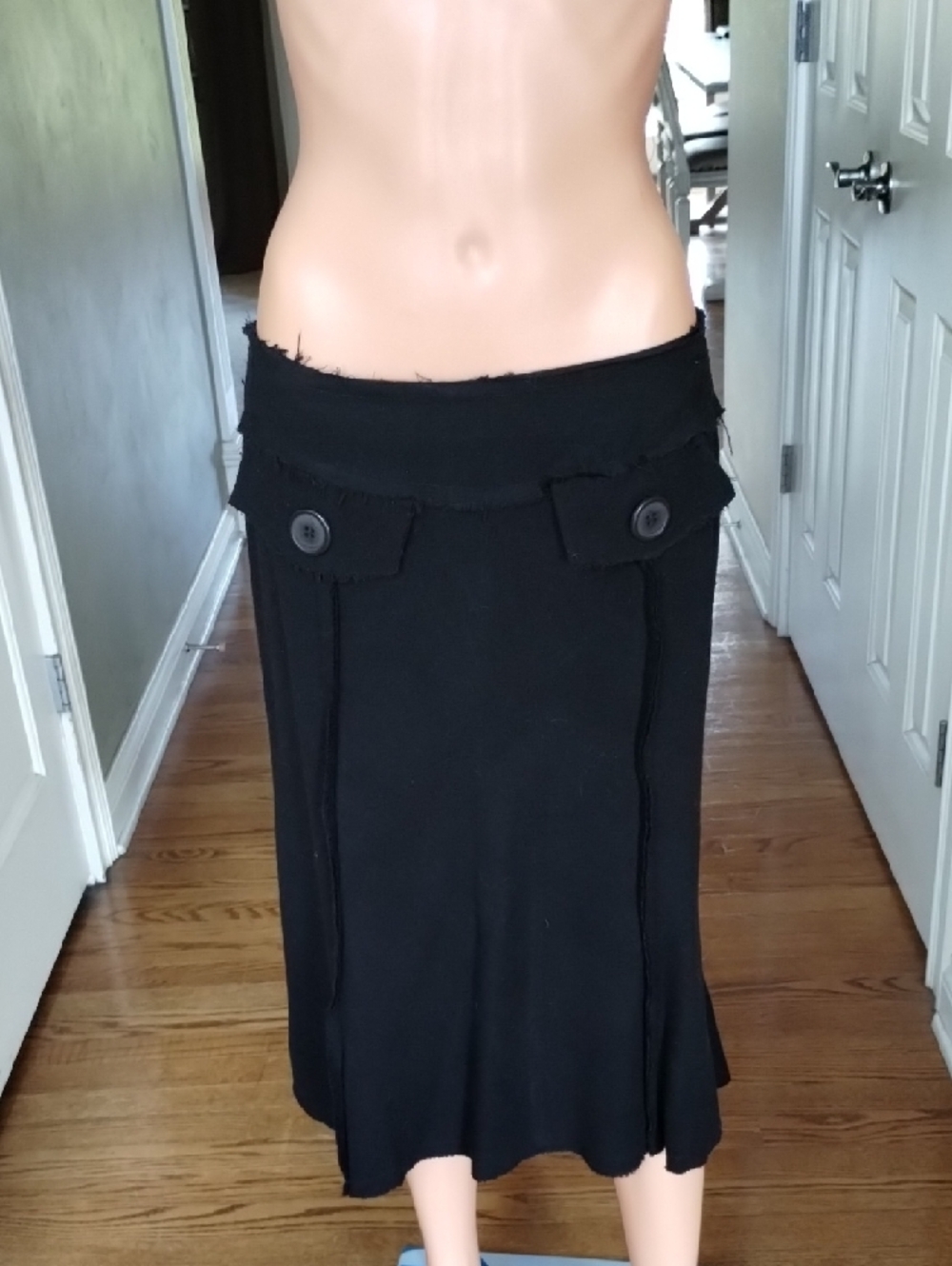 Black Women's Button-Accent Midi Skirt - Picture 1 of 8